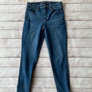 American Eagle Super Hi-Rise Jegging